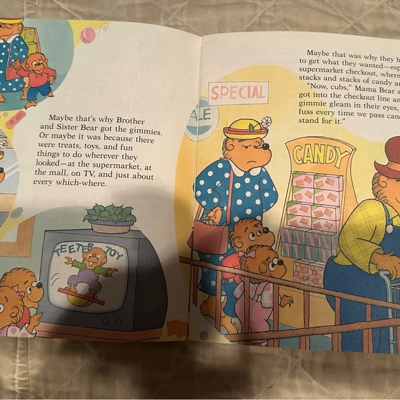 The Berenstain Bears get the gimmies - Picture 3 of 6